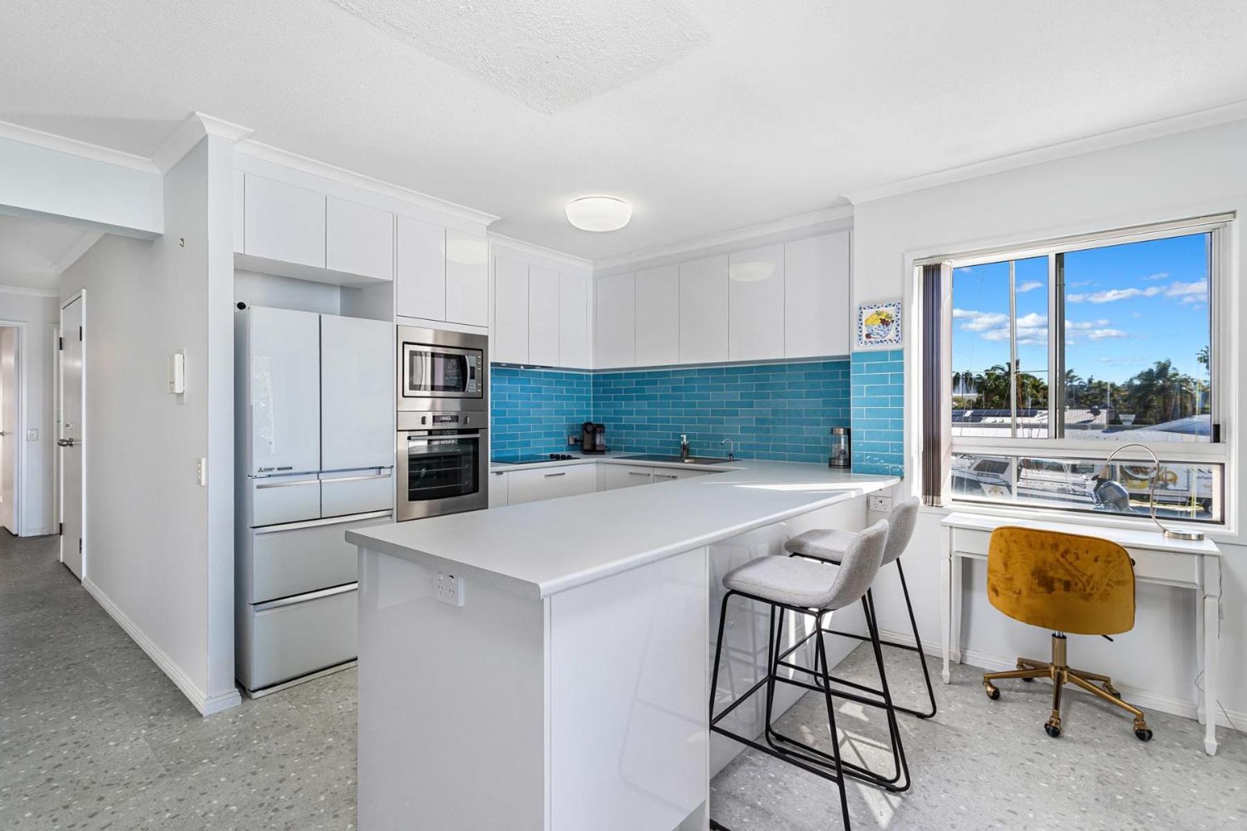 Apartment Poinsettia Beach Broadwater Retreat *