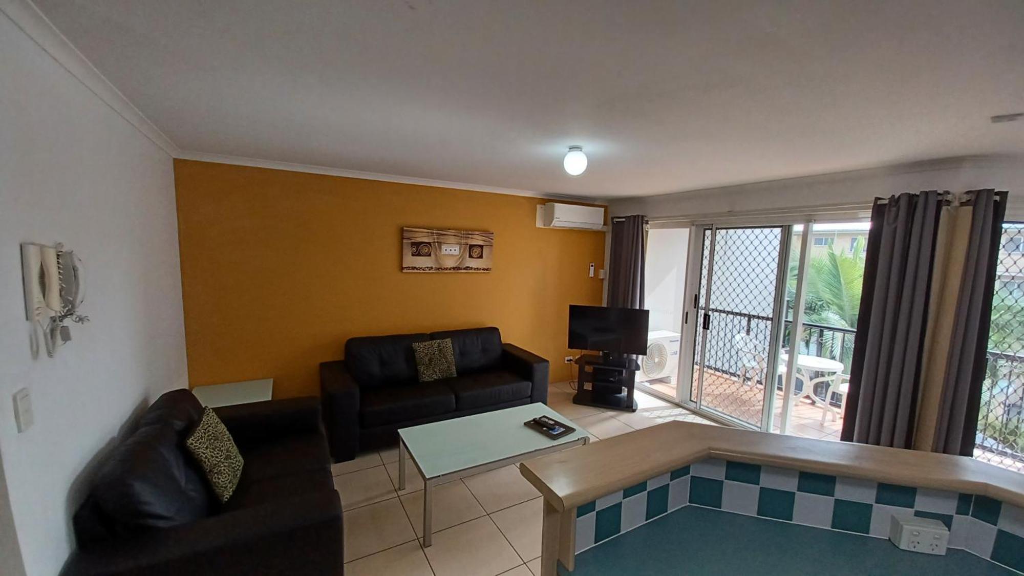 Aparthotel Blue Waters 3*