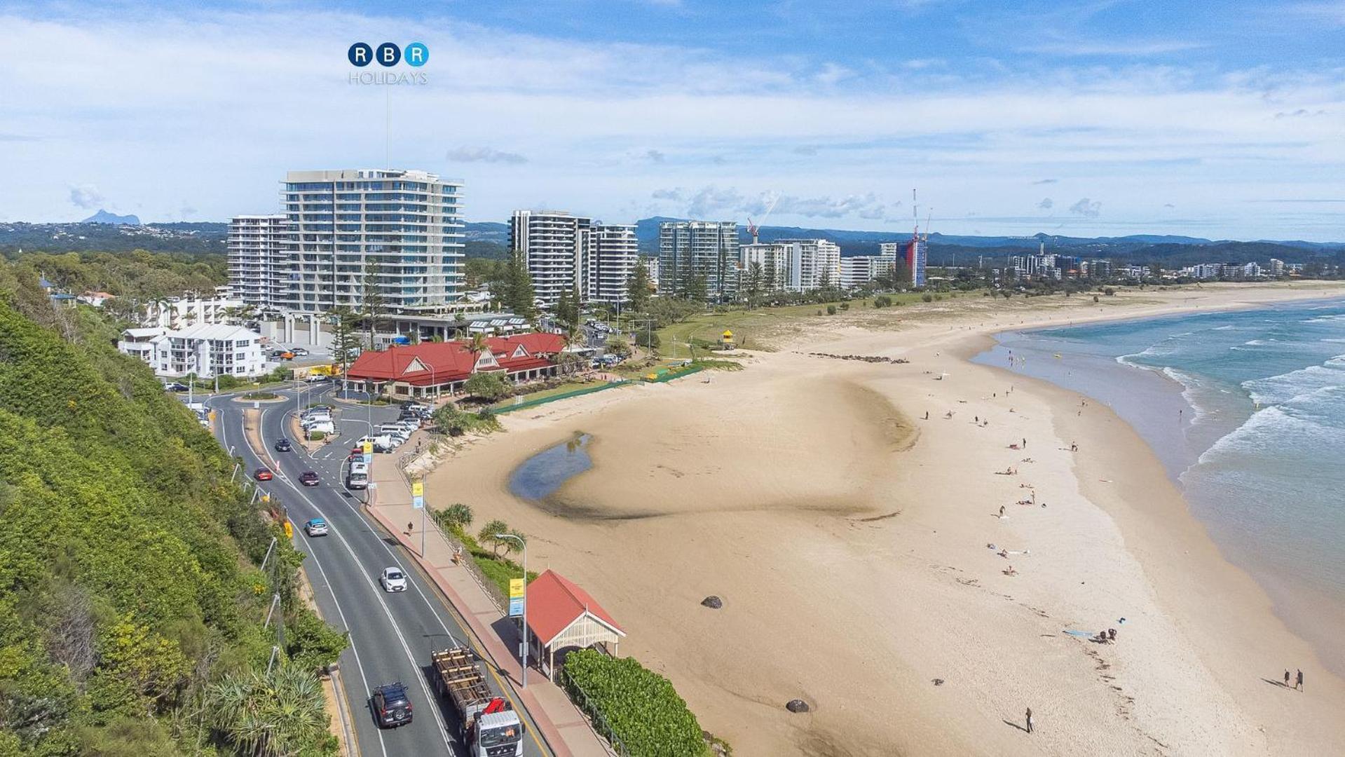 Little Groyne Kirra Unit 602 *