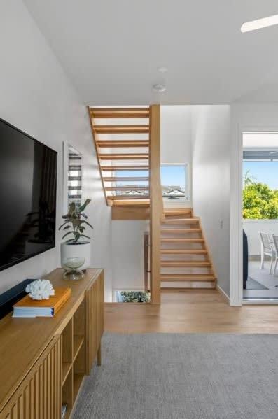 Holiday home Seaspray At Burleigh *