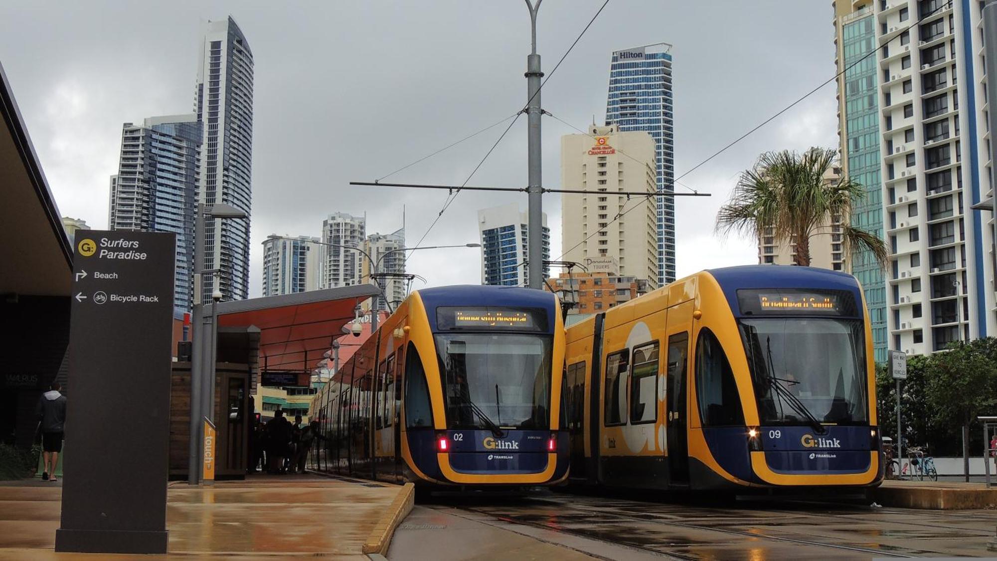 16 Sleep Family Group Getaway * Gold Coast