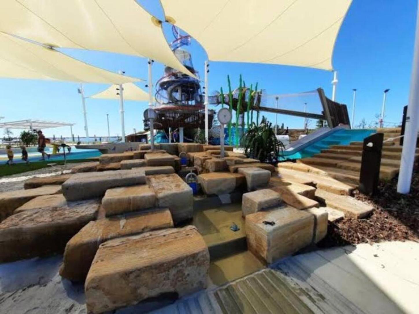 16 Sleep Family Group Getaway