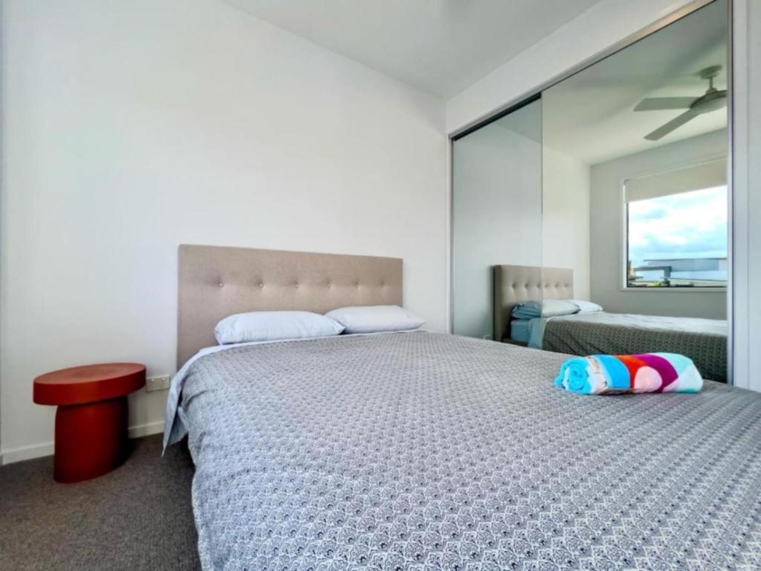 Tranquil Waterside Elegance Gold Coast