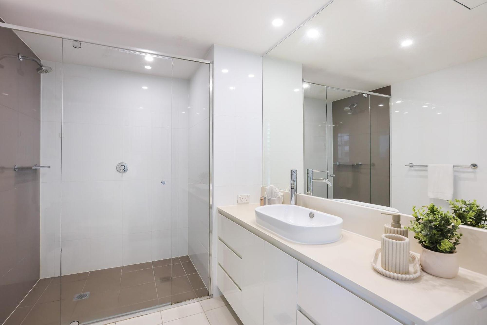Apartment Perfect H Tower Getaway Sufers Paradise