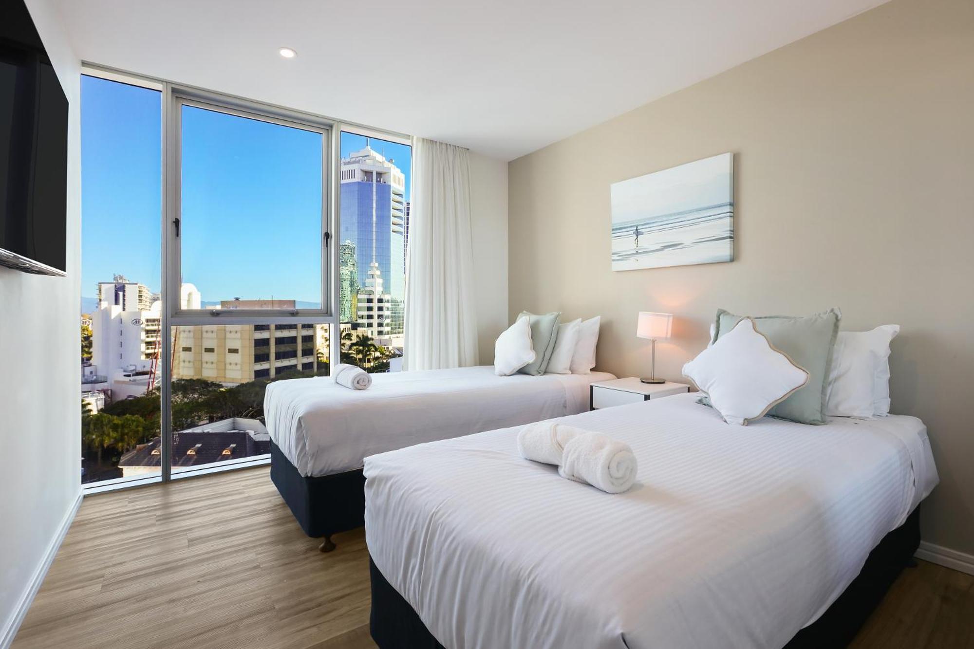 Perfect H Tower Getaway Sufers Paradise *