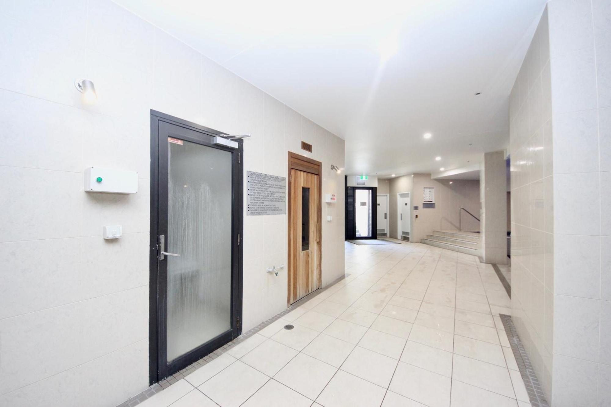 Sierra Grand 1402 Apartment Gold Coast