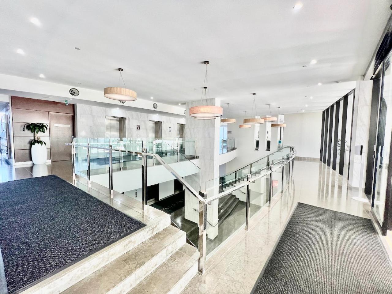 Sierra Grand 1402 Apartment Gold Coast