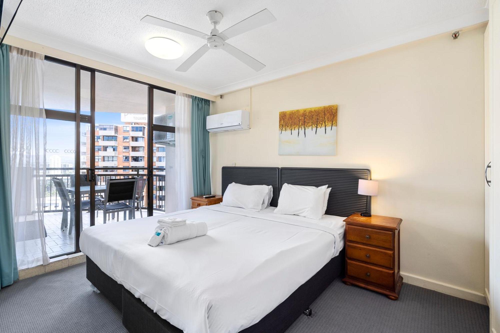 Aparthotel Beachcomber - Official Gold Coast