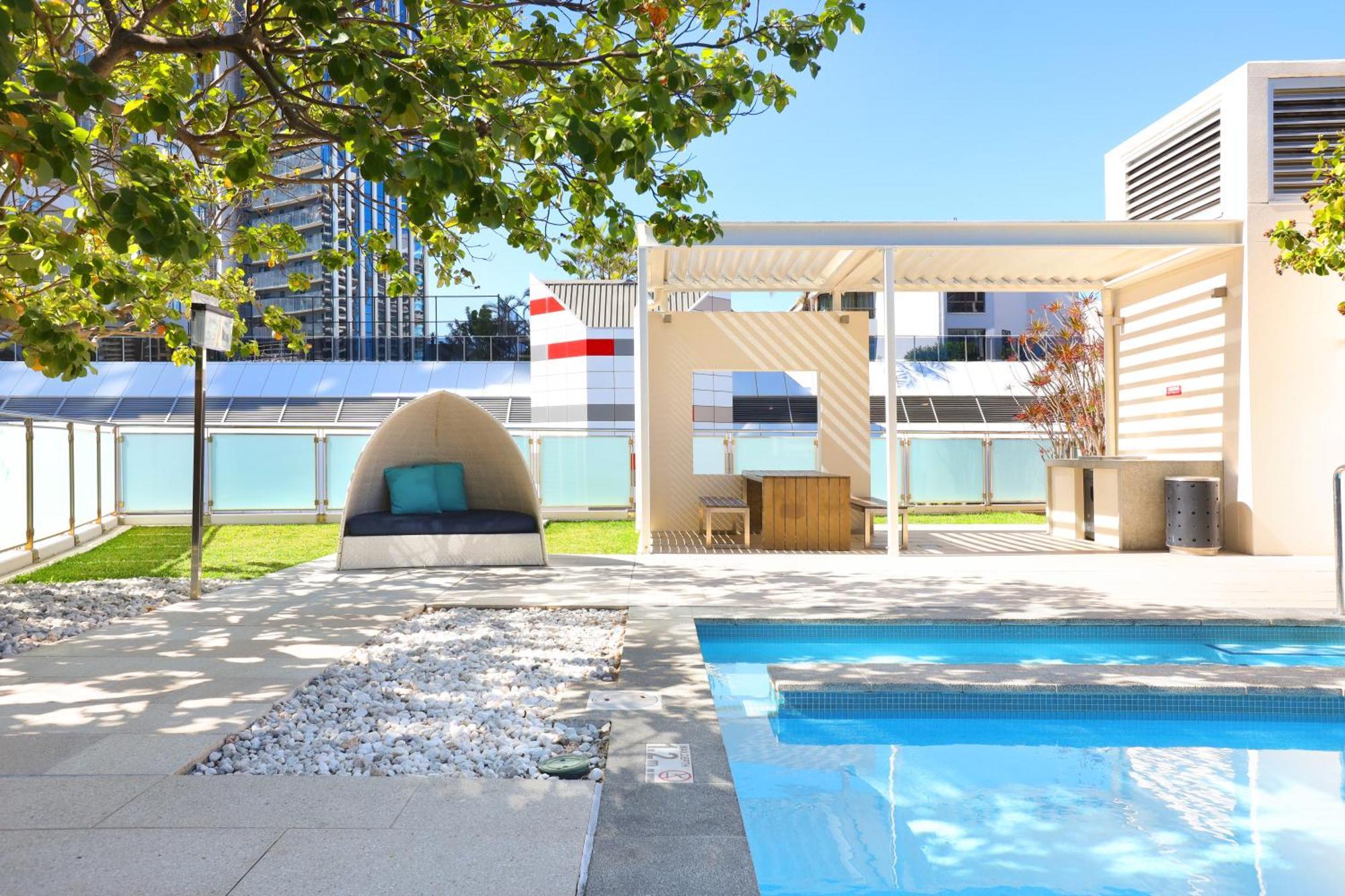Perfect H Tower Getaway Sufers Paradise *