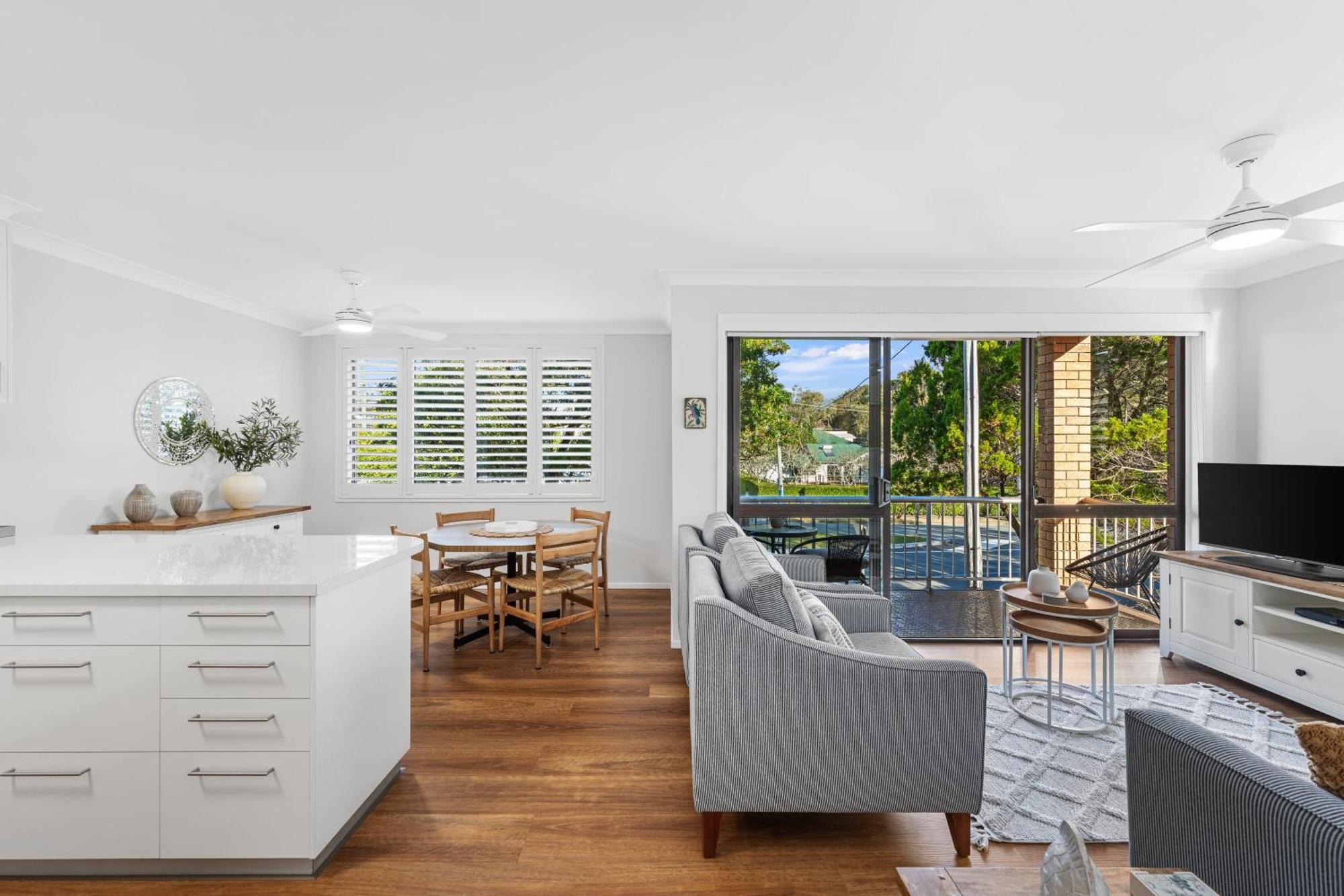 Apartment Sanctuary Court Unit 4 Gold Coast