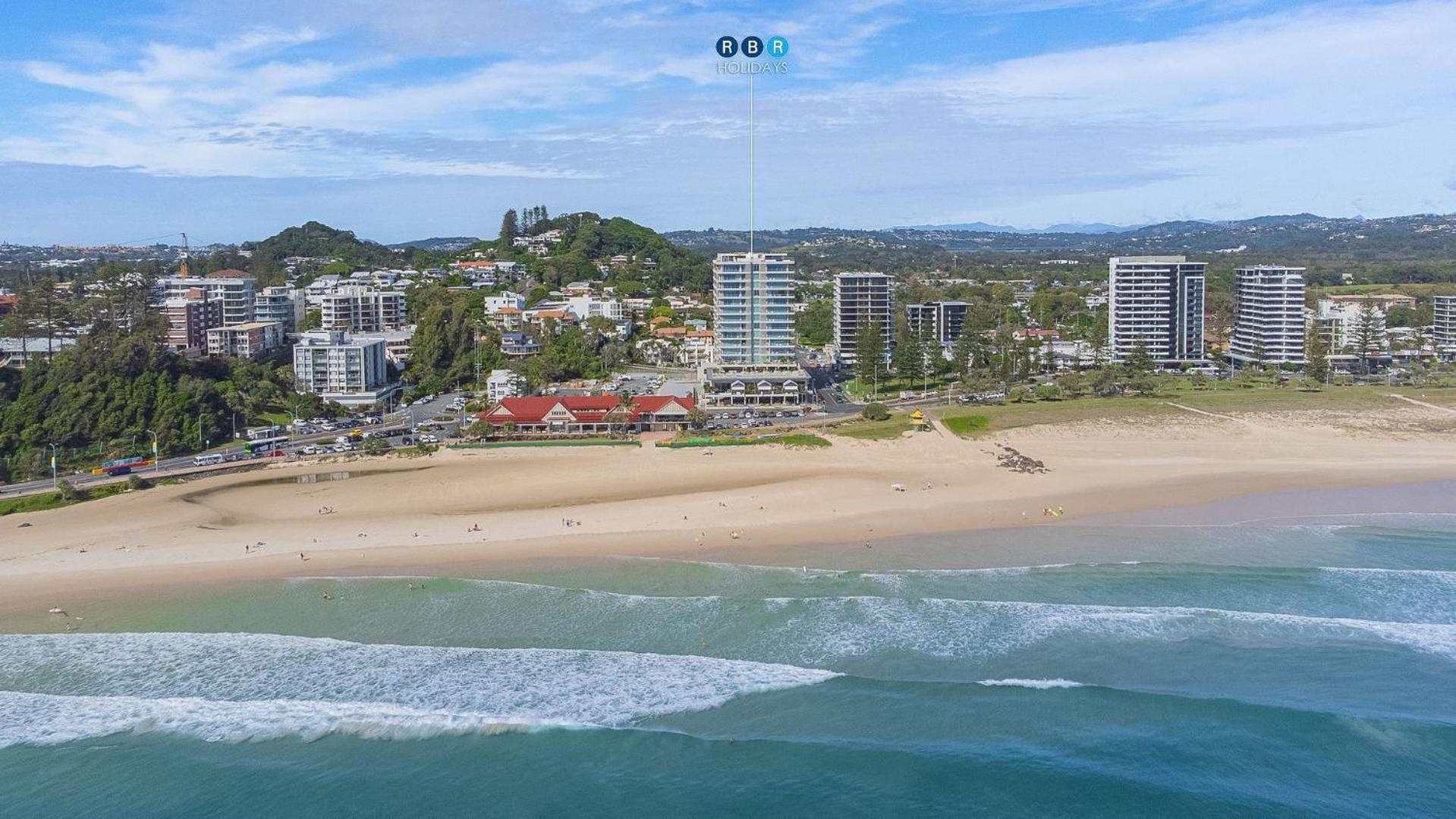 Little Groyne Kirra Unit 602