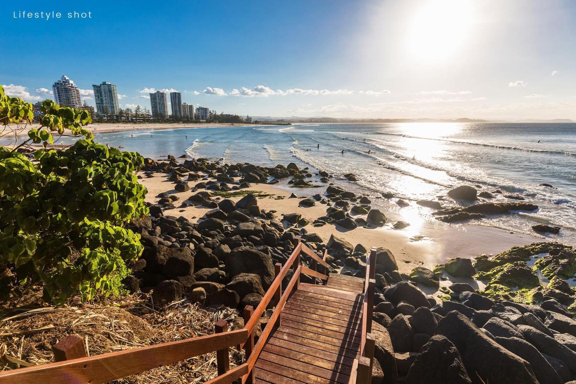 Little Groyne Kirra Unit 602
