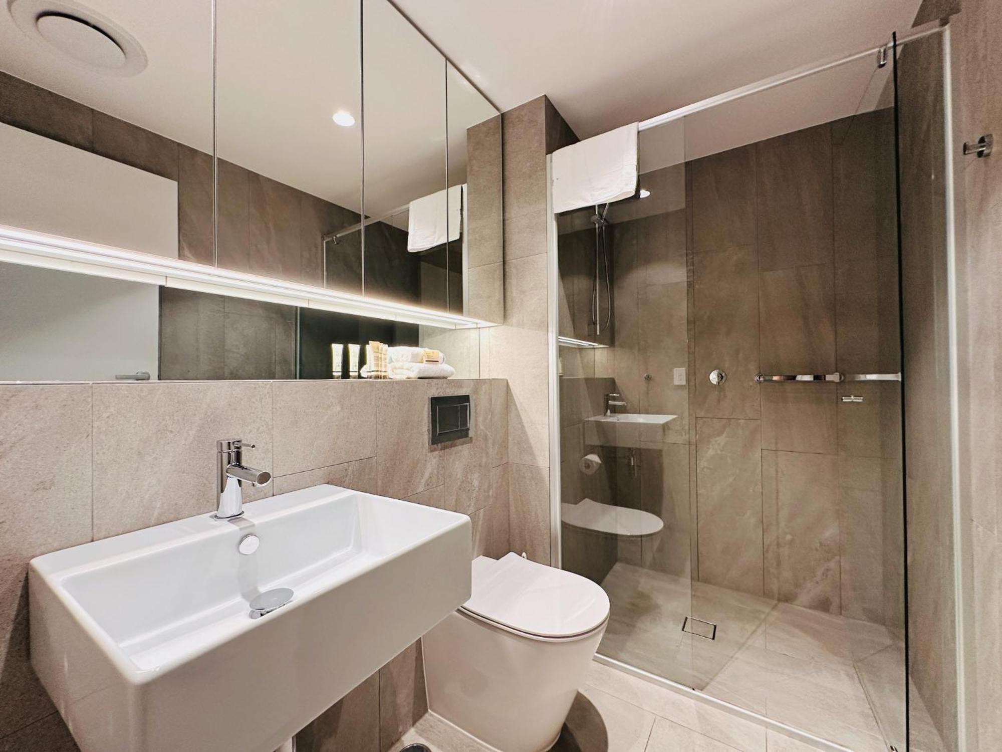 Apartment Luxe Living With Ocean View 3 Beds Parking