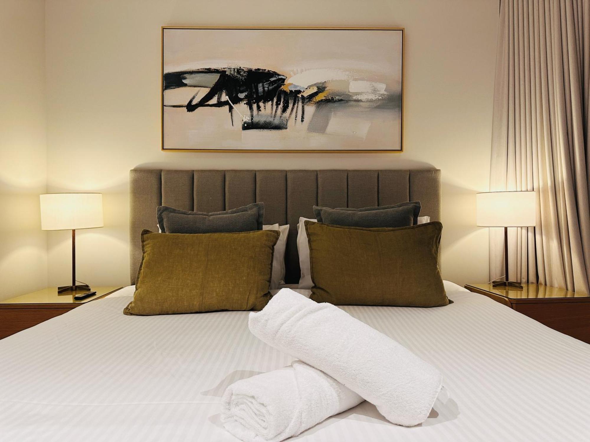 Apartment Luxe Living With Ocean View 3 Beds Parking