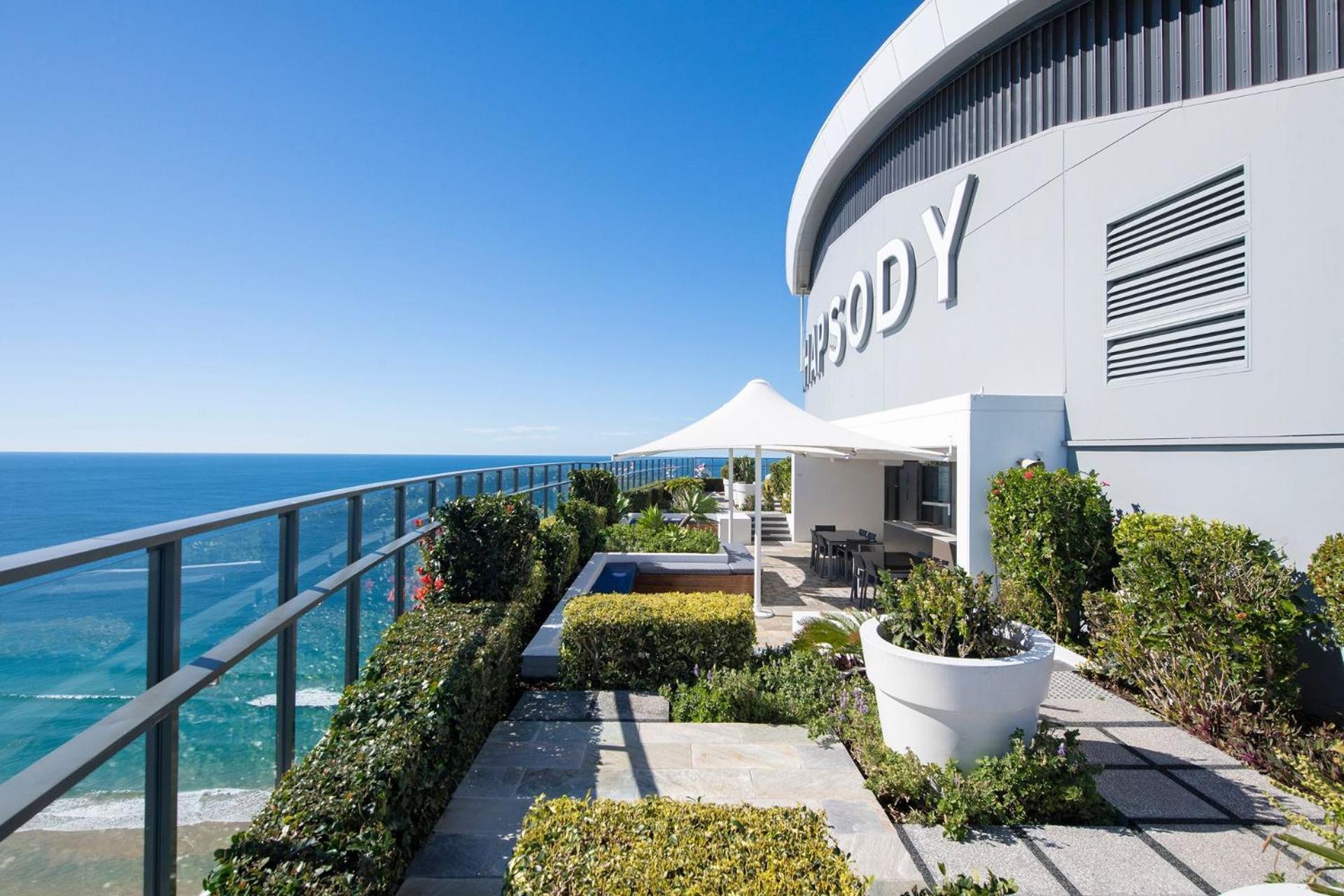 Apartment Stunning High Level Deluxe At Rhapsody *