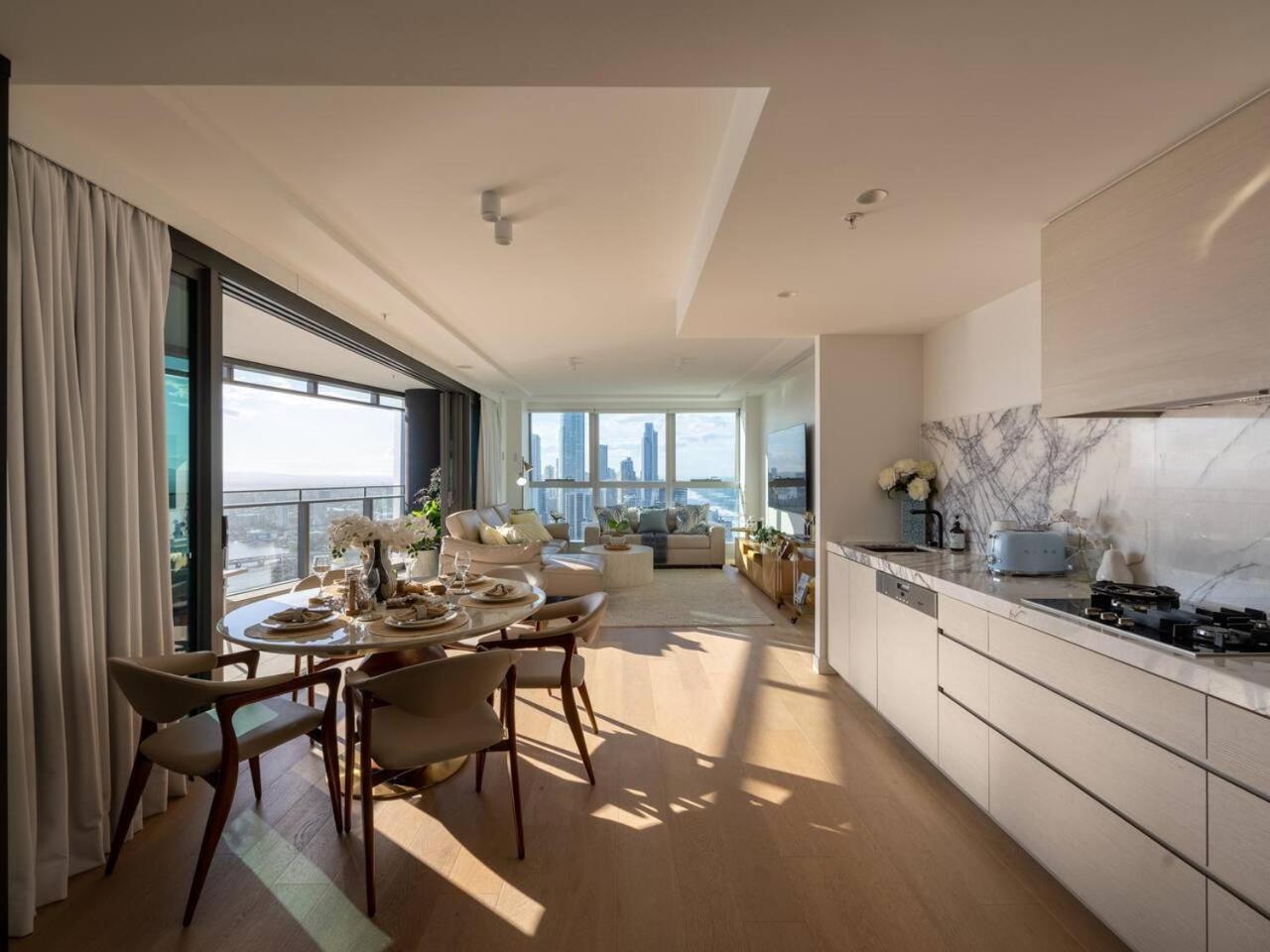 5-star Highfloor Oceanview Dream In Paradise