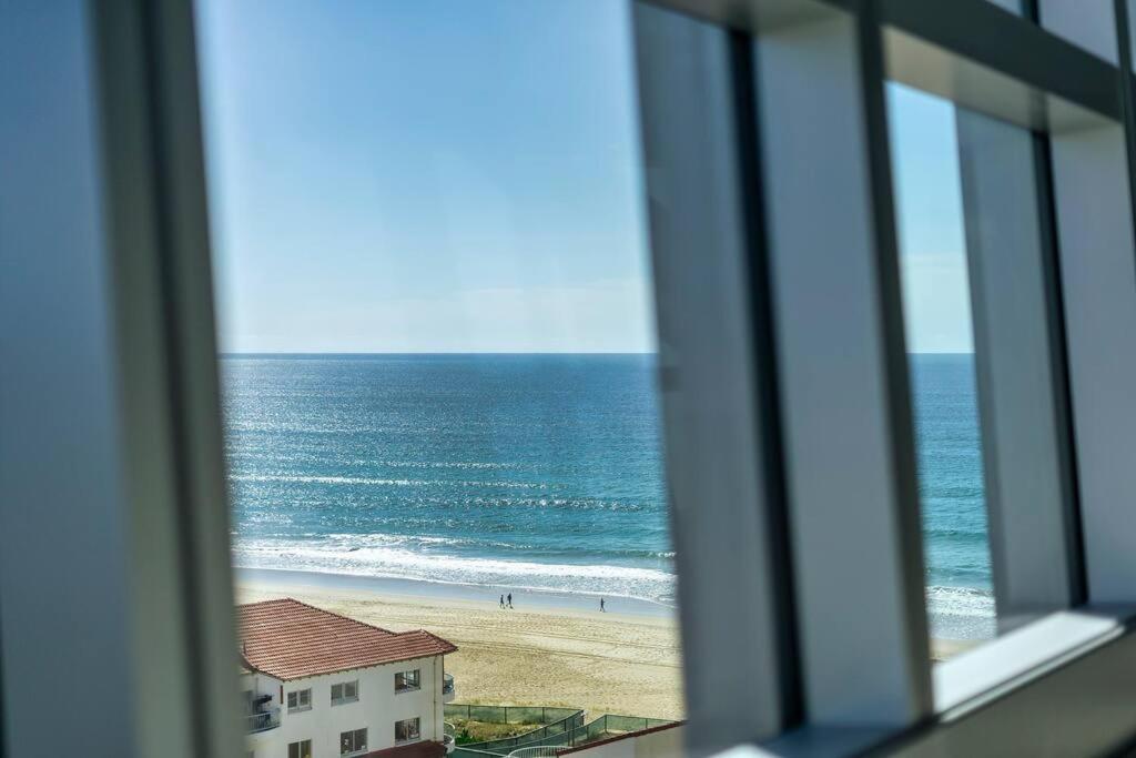 Jewel Beachfront Residences - Hosted By Coastal Letting Co. Apartment *