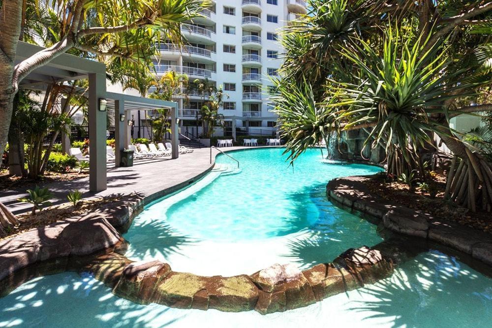 Surfers Paradise - Huge Family Gold Coast