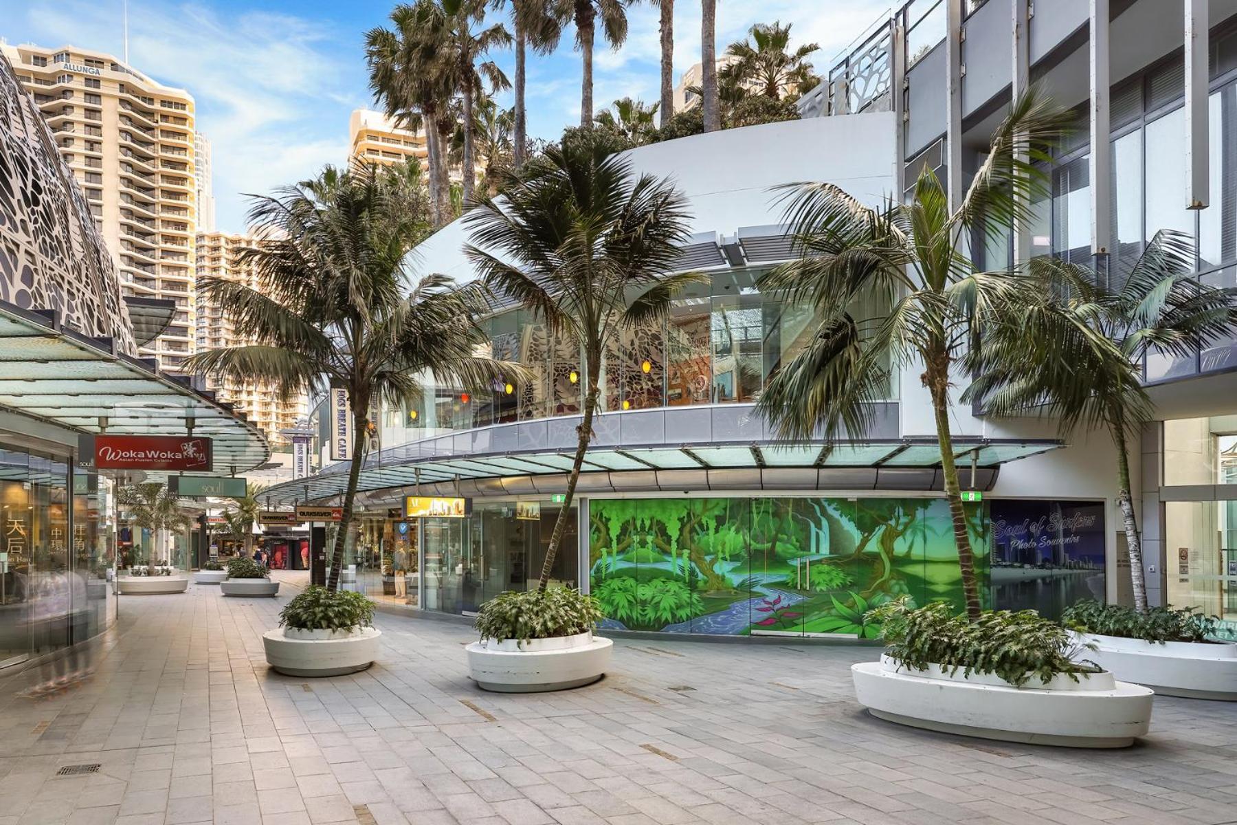 Stunning 2br Beachfront Sub-penthouse *