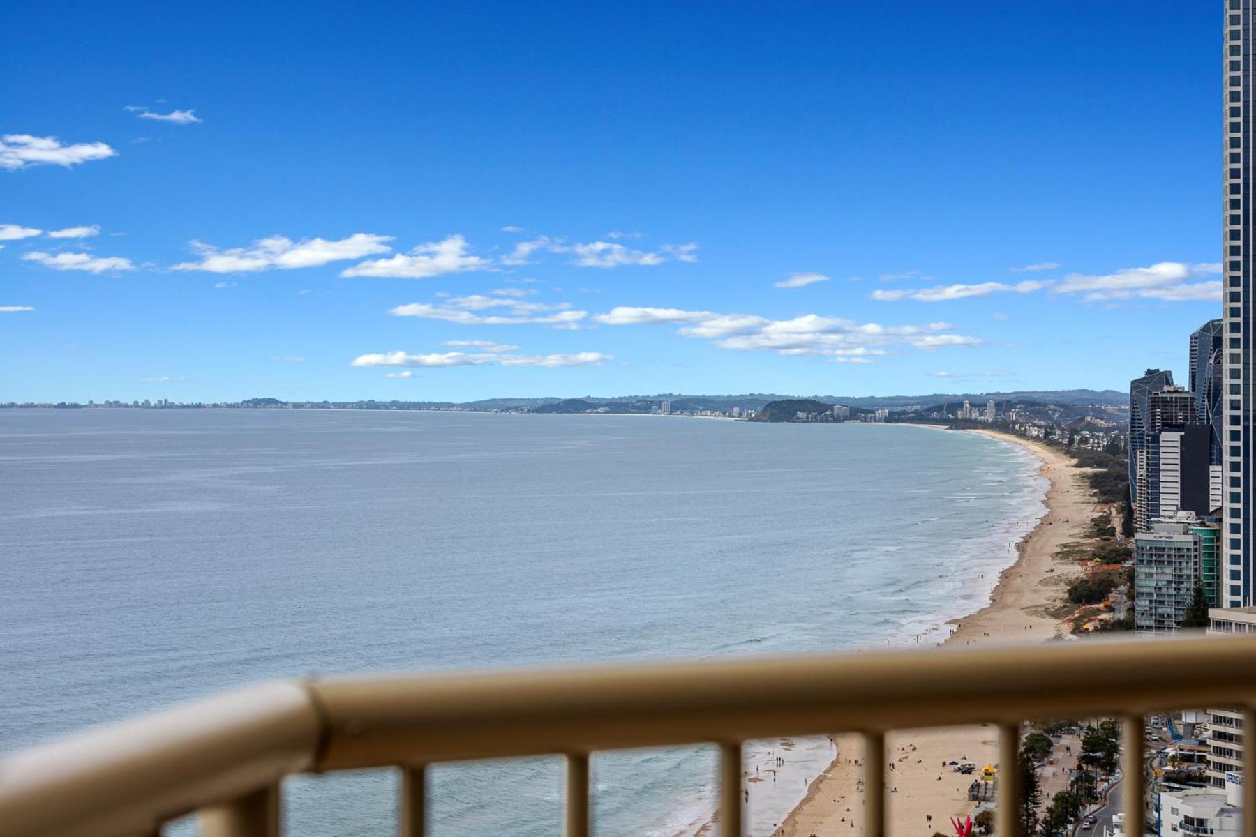 Apartamento Stunning 2br Beachfront Sub-penthouse Gold Coast