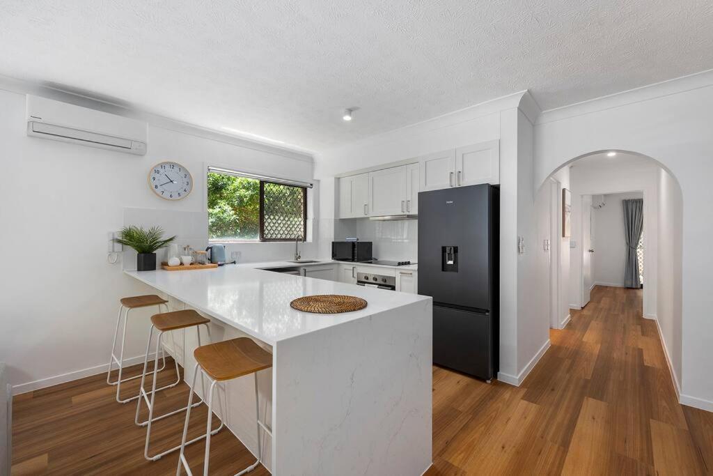 Blue Skies - 2 Bedroom Broadbeach