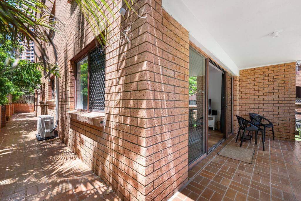 Blue Skies - 2 Bedroom Broadbeach *