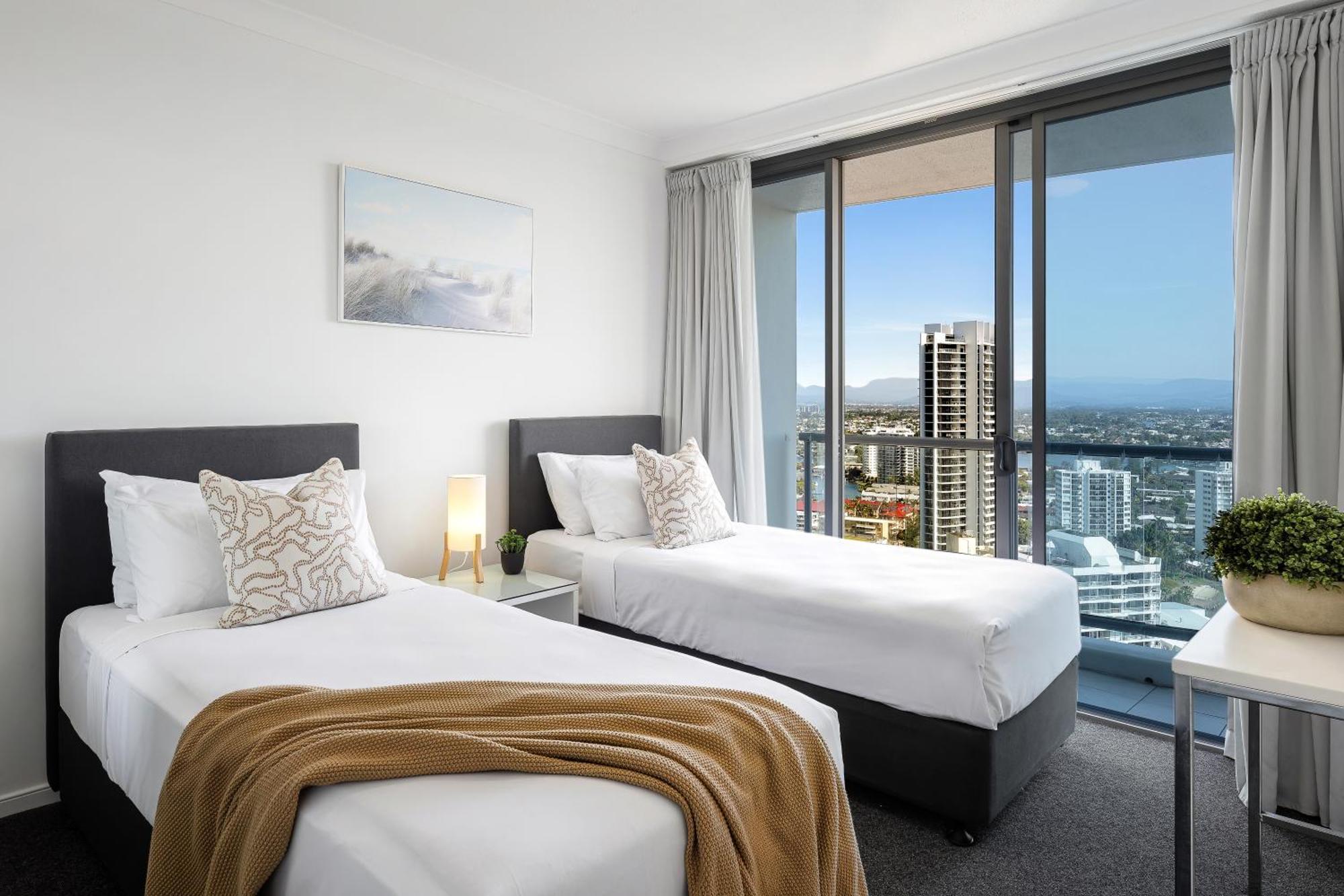 Chevron Renaissance Apartment Gold Coast