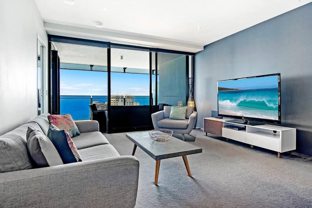 Apartment Circle On Cavill Level 33 Ocean Living - Hosted By Coastal Letting Co.