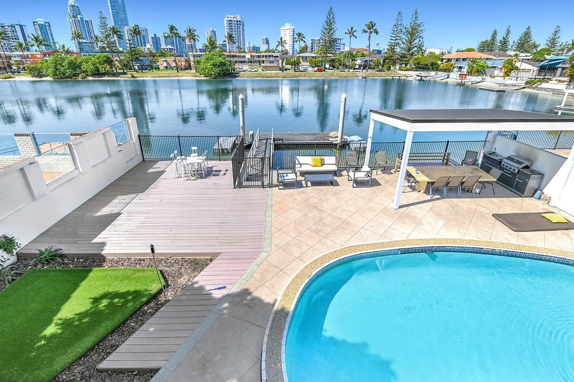 Riverside 3bedroom Sunny House In Surfers Paradise Holiday home Gold Coast