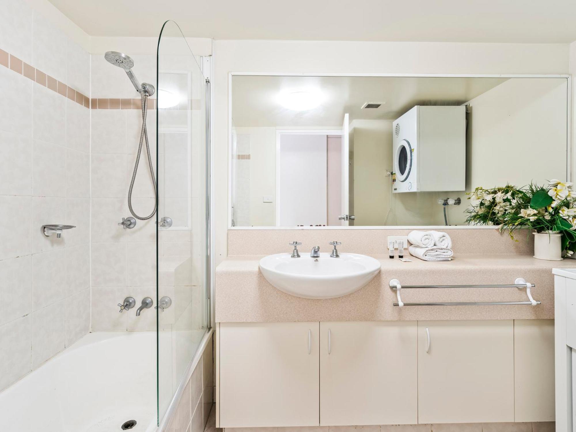 Miami Beachside 3* Gold Coast