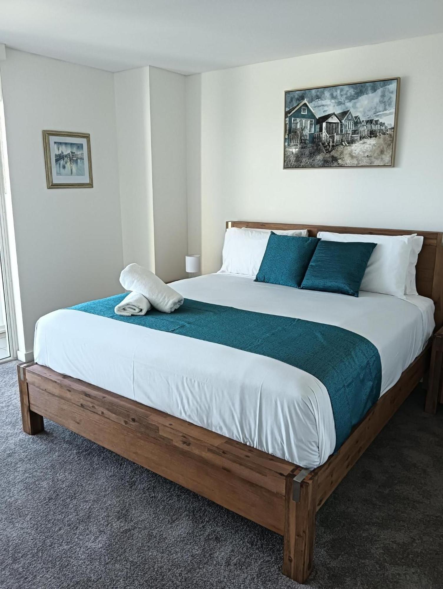 Aparthotel Kirra Surf