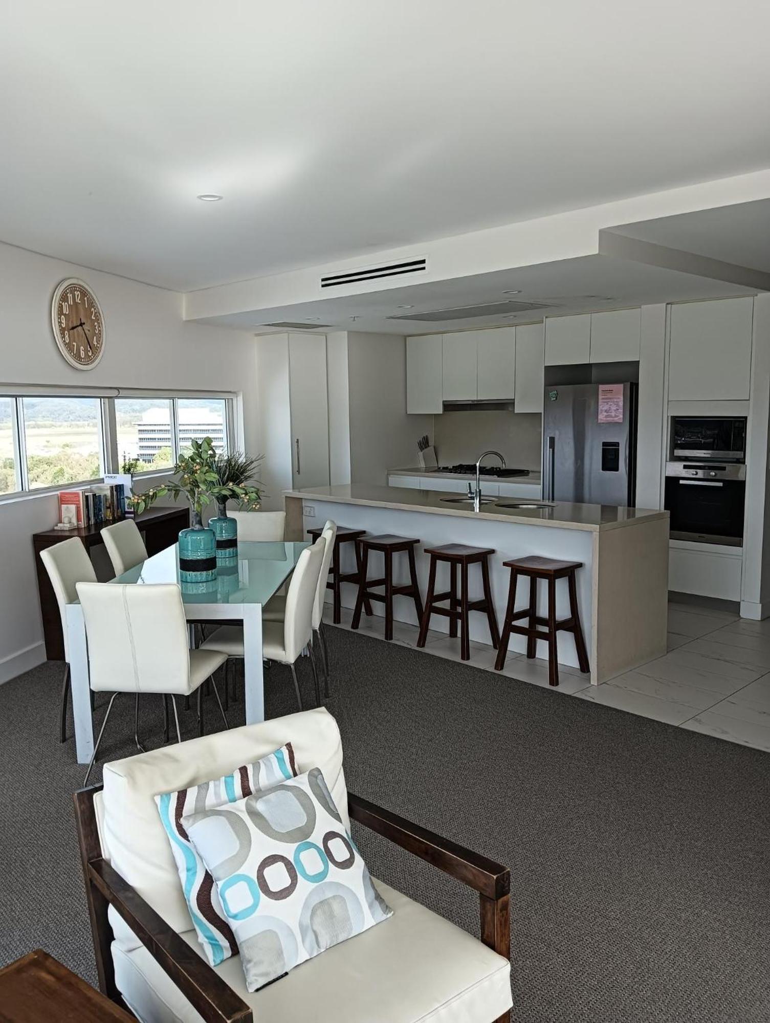 Kirra Surf Gold Coast