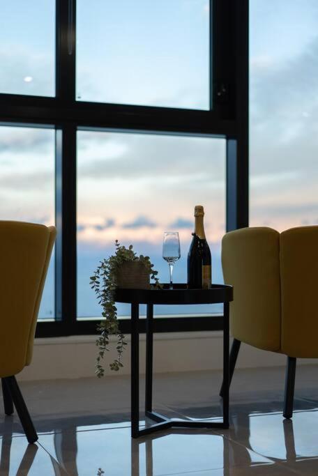 Sea Fever - Lv 65 Skyhome On Ocean Meriton Apartamento