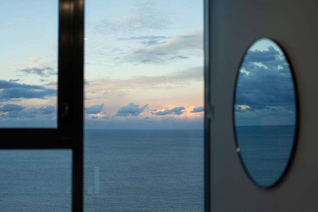 Apartamento Sea Fever - Lv 65 Skyhome On Ocean Meriton
