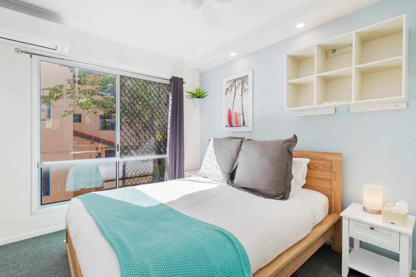 Sunalia - Dual-storey Chic On Chevron Island Gold Coast