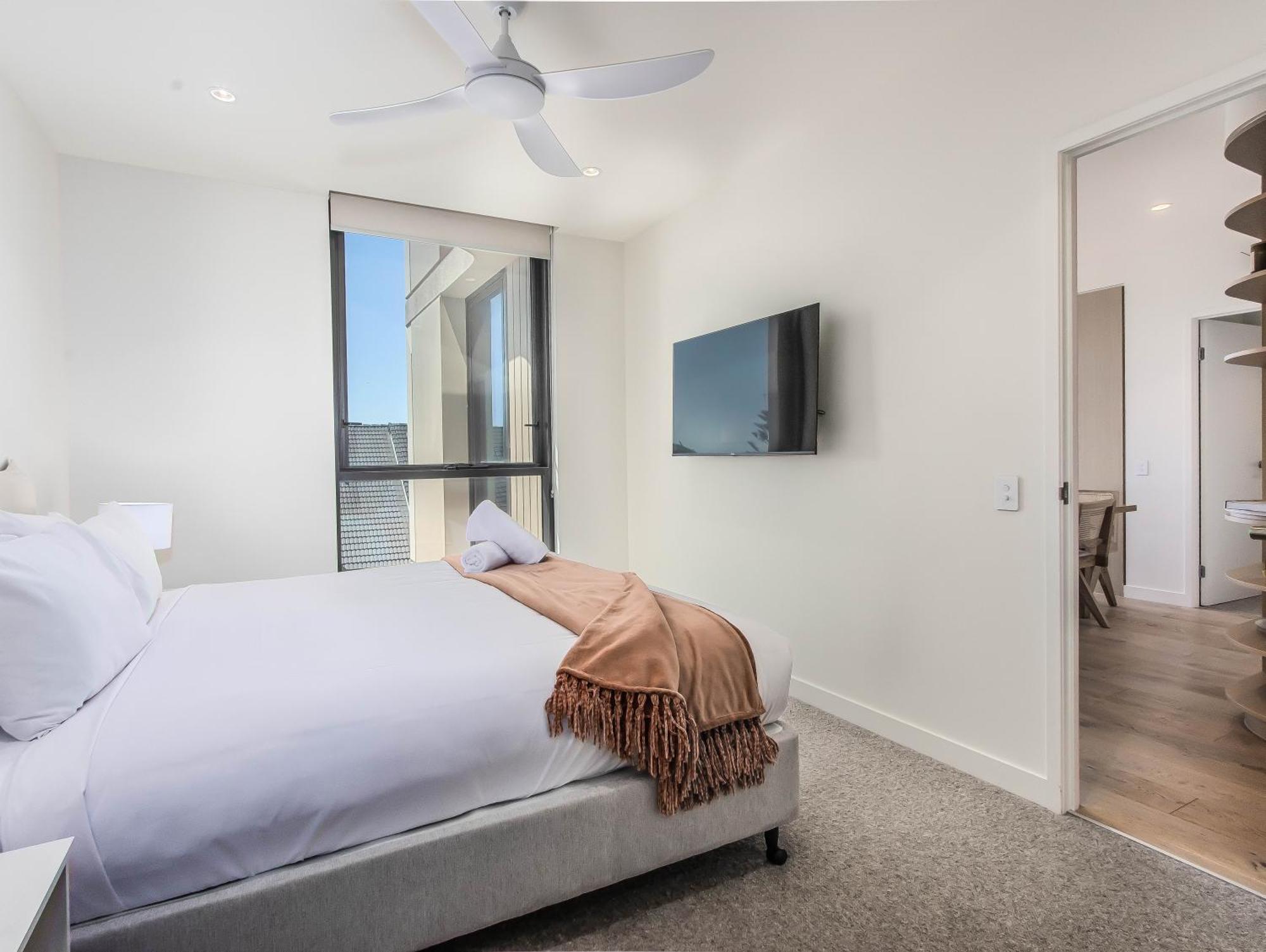 Apartment Hemingway Palm - Premium Oceanview By Burleigh Letting Gold Coast