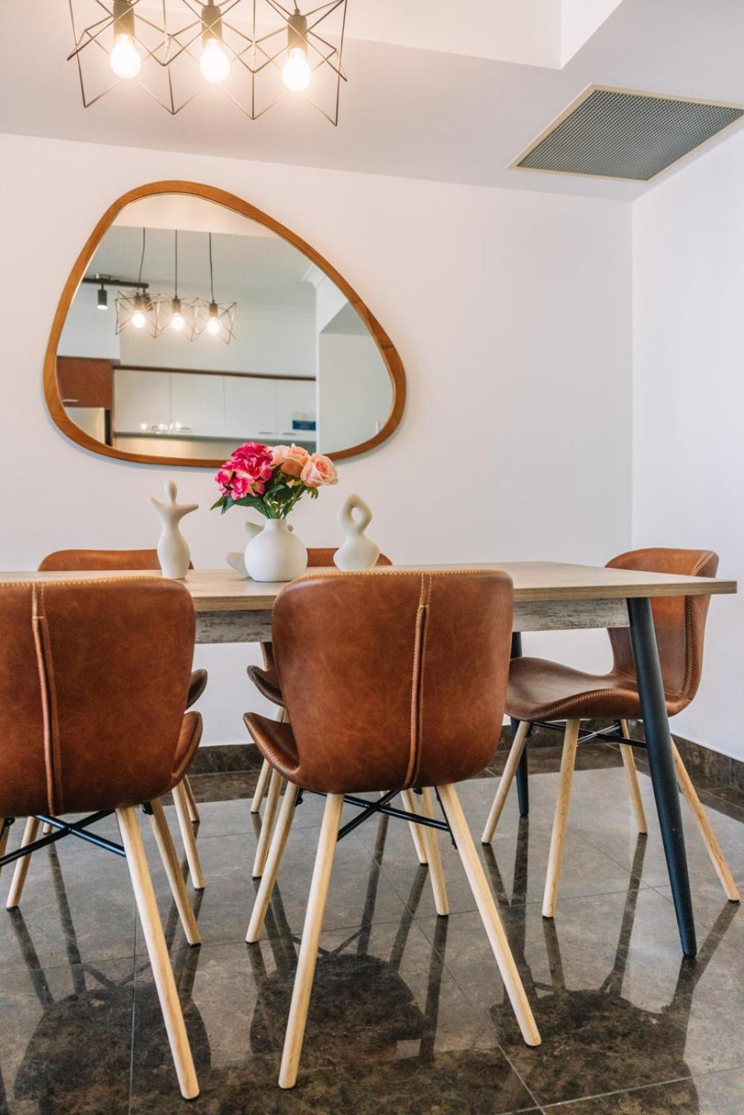 Apartamento Style Chevron Surfers Paradise By Travels *