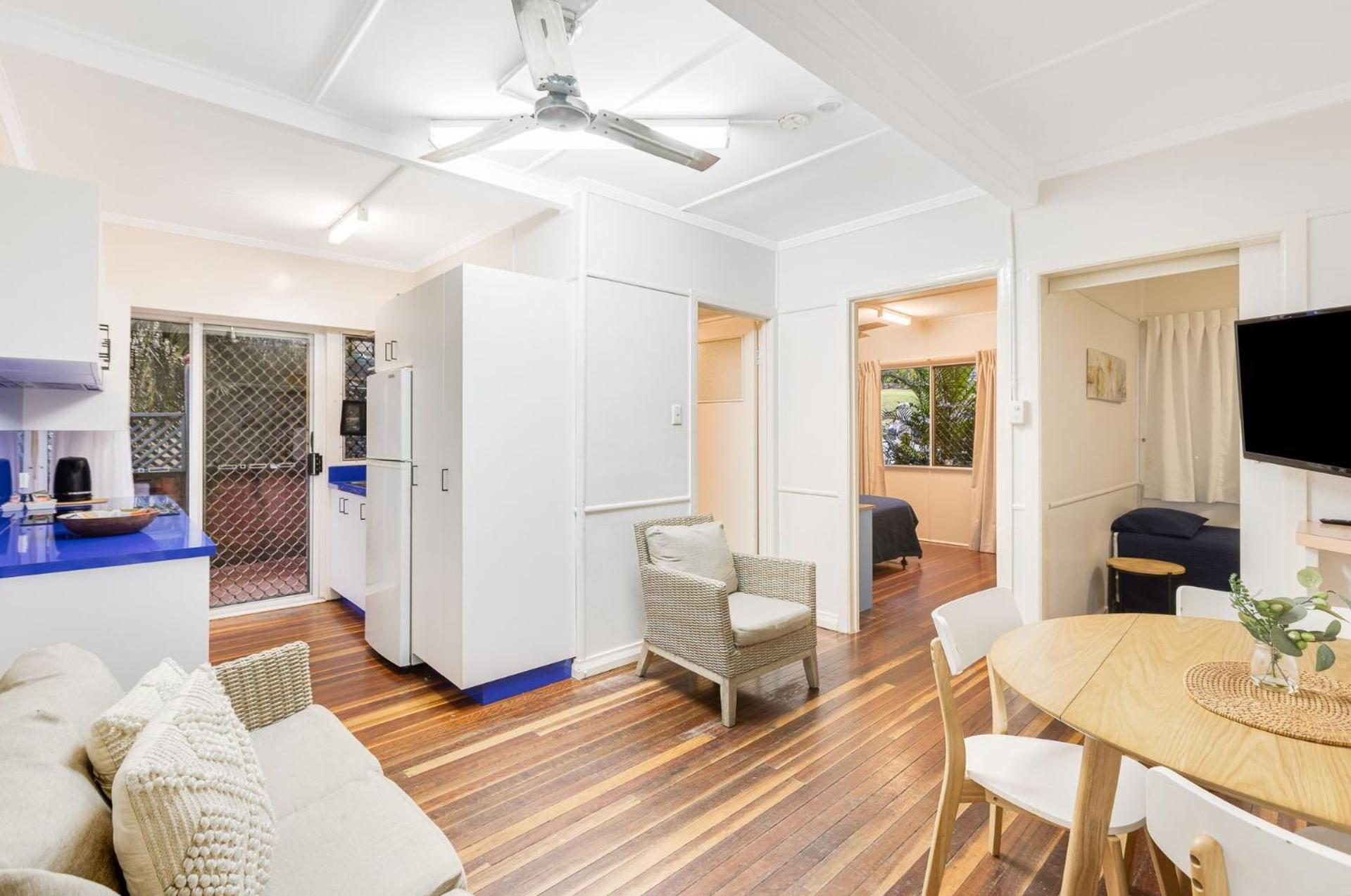 Tondio Terrace Flat 3 - Pet Friendly Apartment
