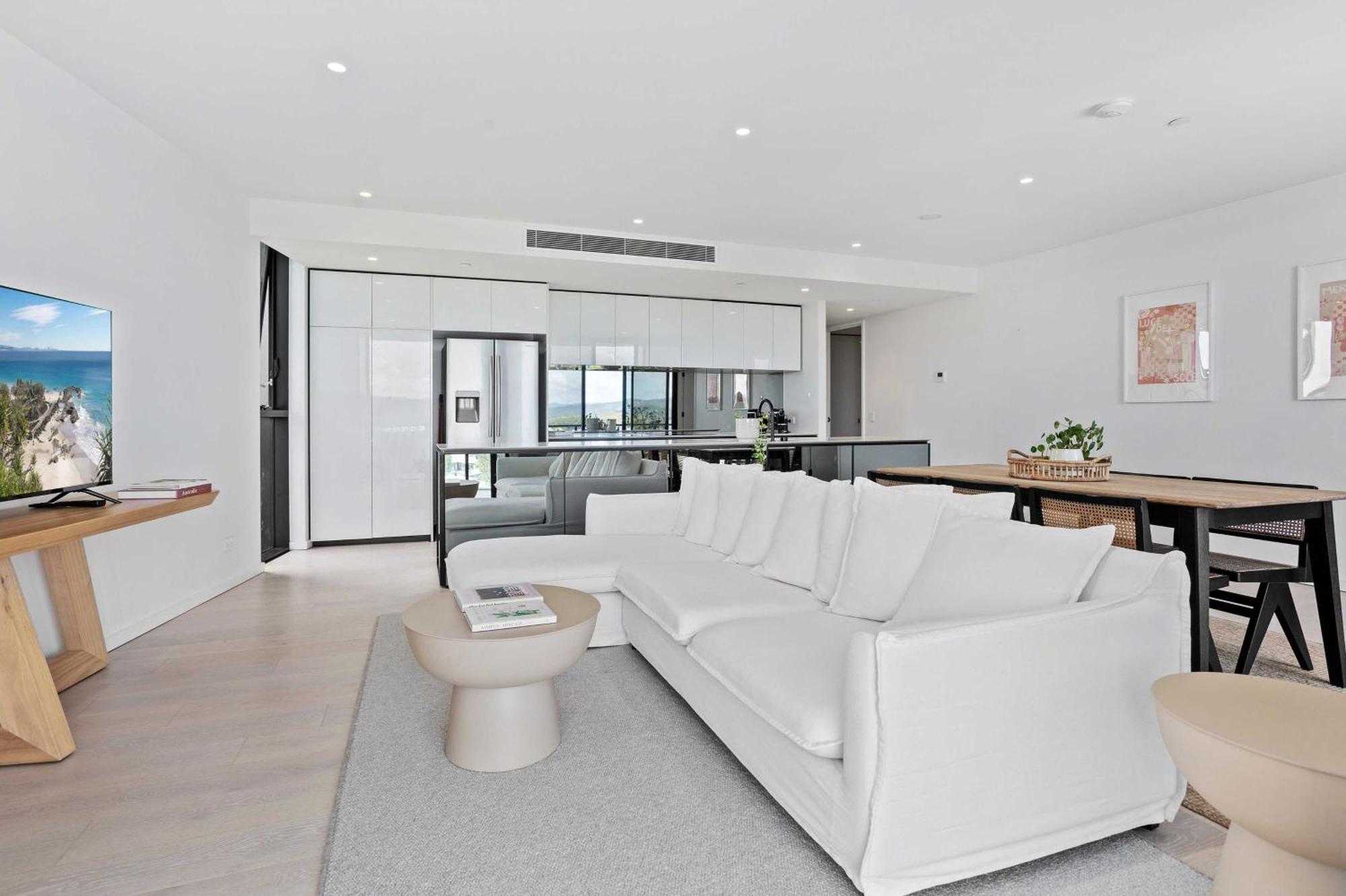 Palm Luxury With Hinterland Views Apartment Gold Coast
