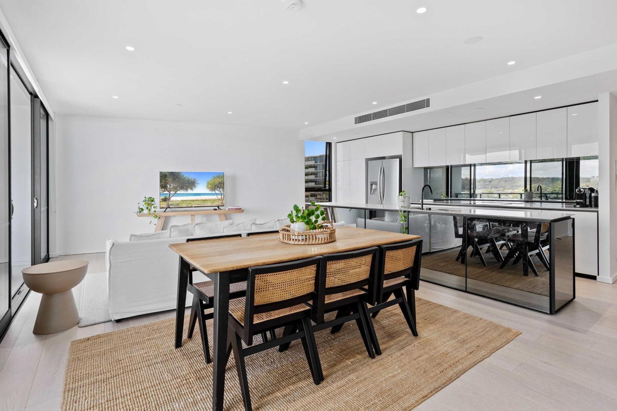 Apartment Palm Luxury With Hinterland Views *