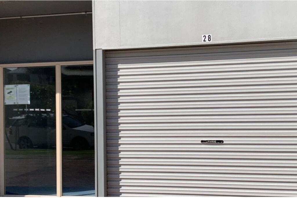 Beachfront Escape Broadbeach, 2 Bd, Pool , Sleeps 7 Apartamento *