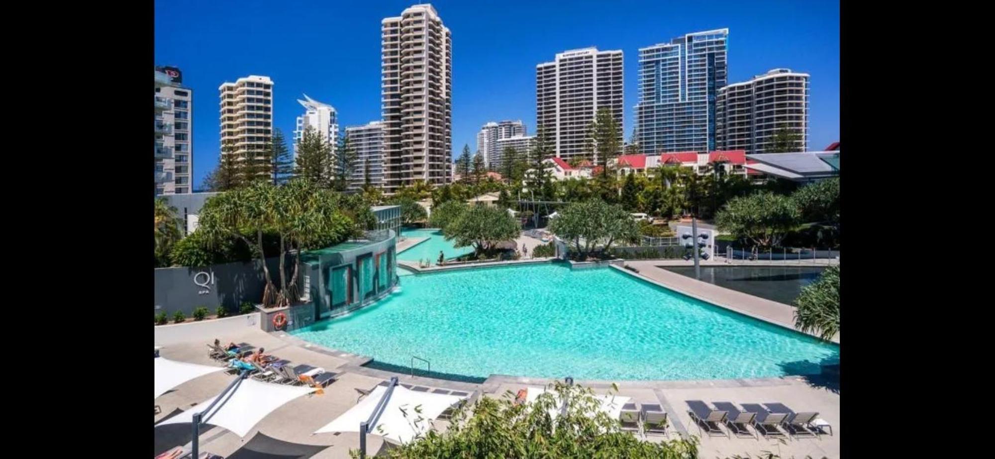L36 Skyline View Lux And Modern At Q1 2br 1b 1c Gold Coast