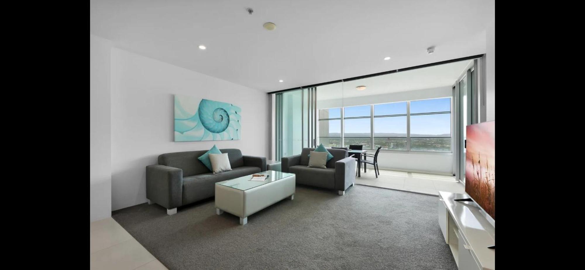 L36 Skyline View Lux And Modern At Q1 2br 1b 1c * Gold Coast