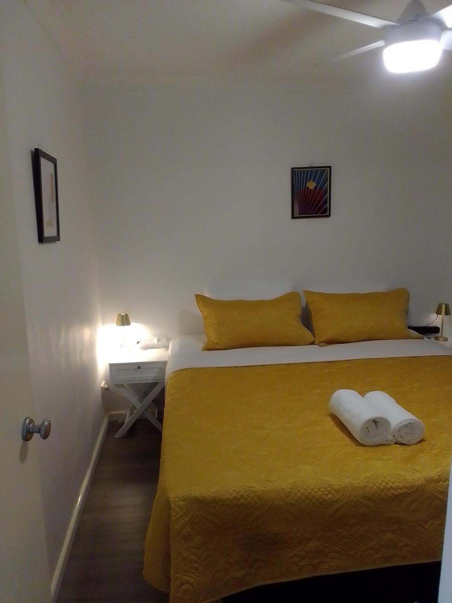 Surfers Tradewinds Hotel 3*