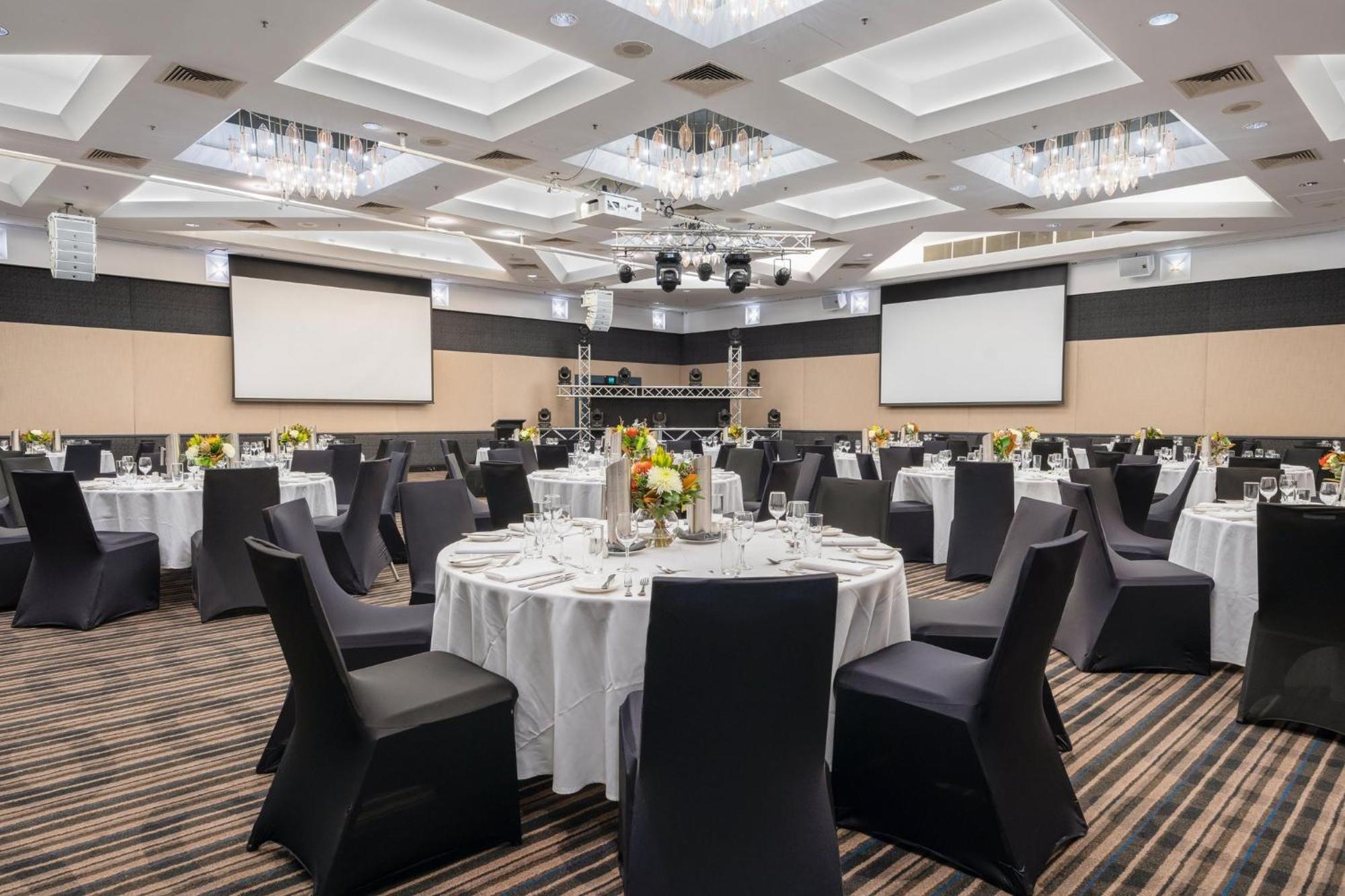Crowne Plaza Surfers Paradise By Ihg Hotel Gold Coast