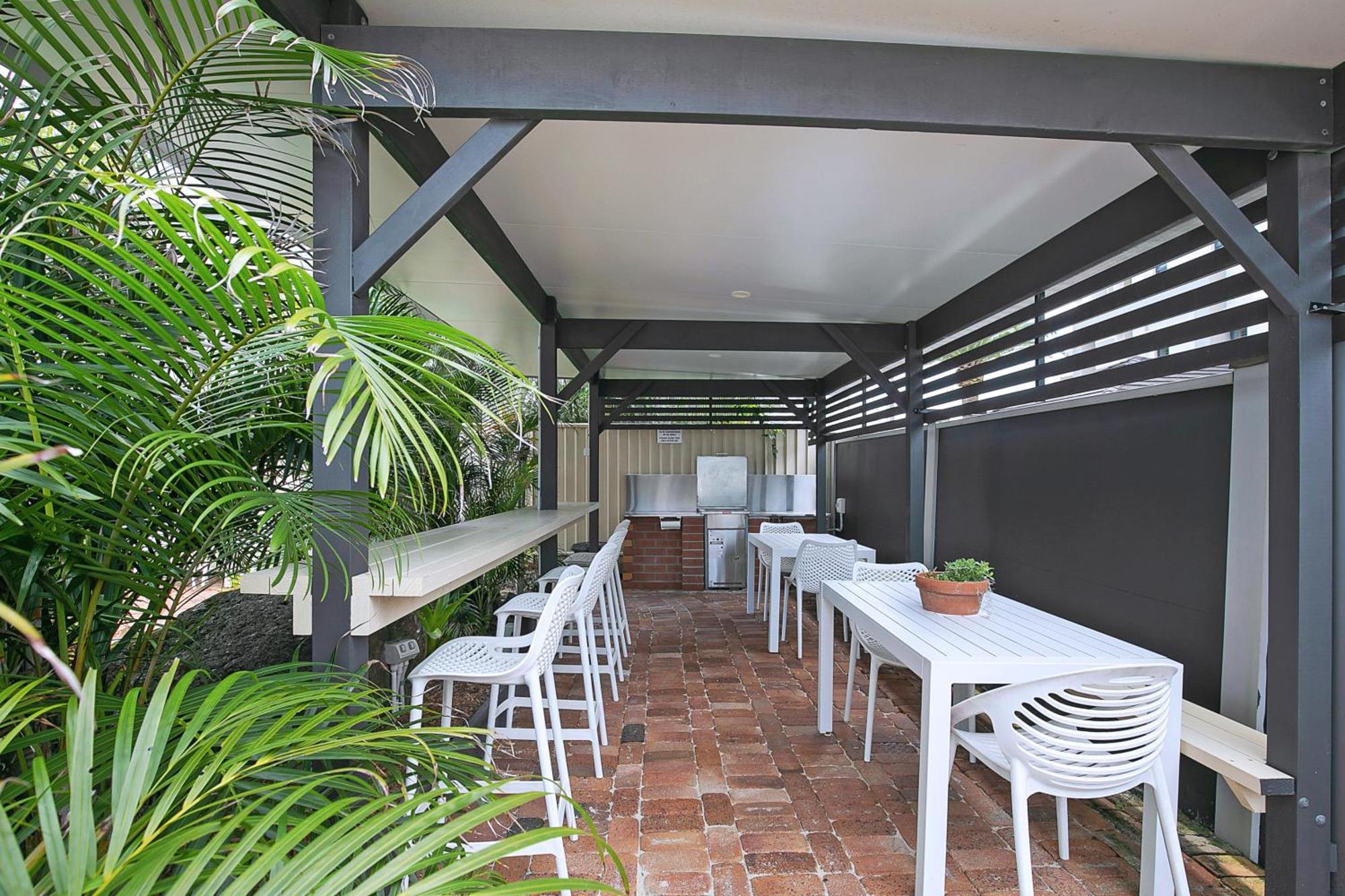 Seascape Sanctuary - Palm Resort-style Bliss Gold Coast