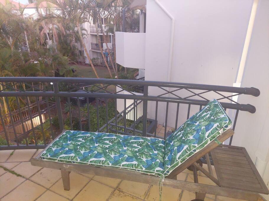 Beachfront Bliss Apartment Gold Coast