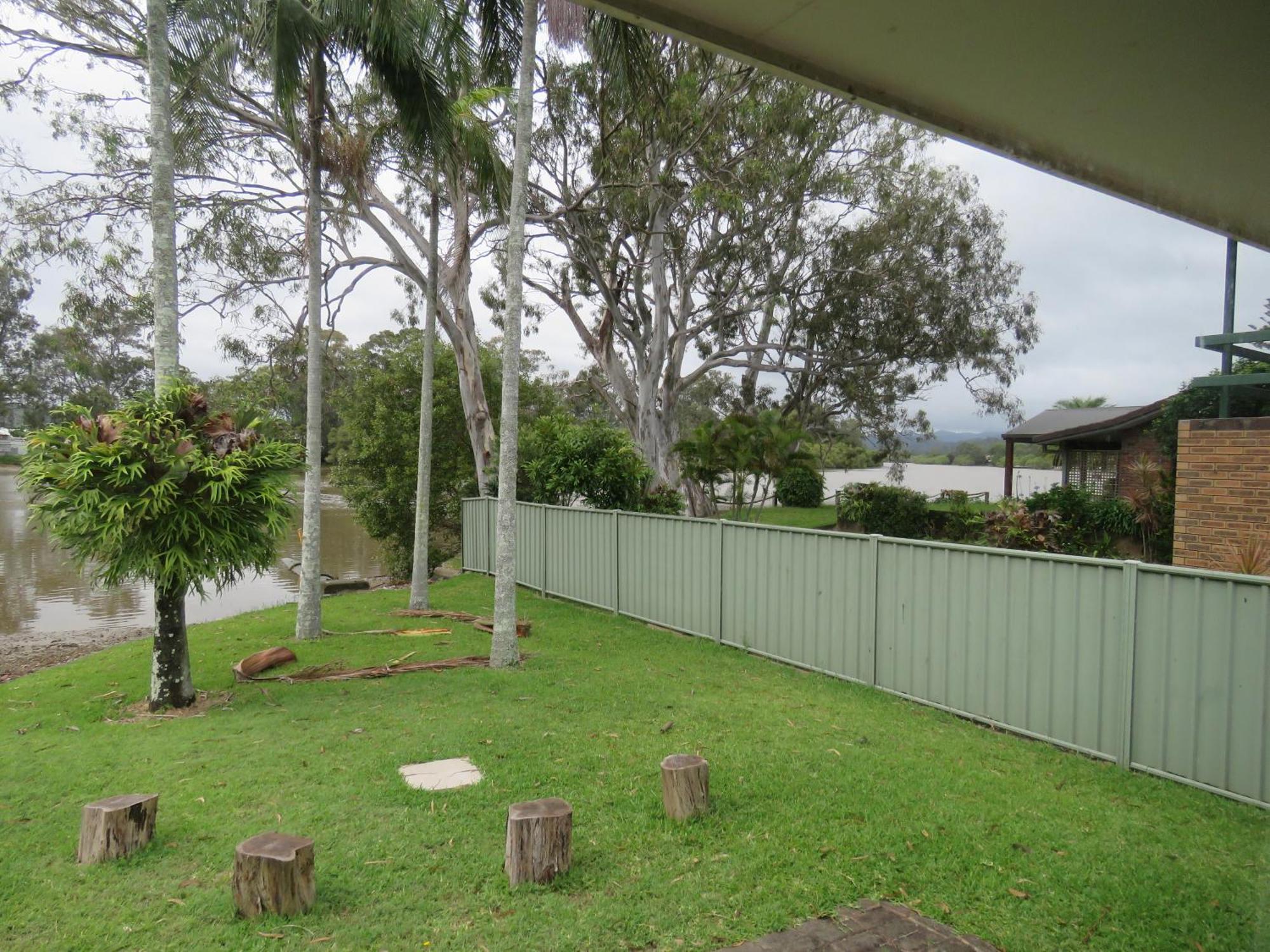 Waterfront House In Currumbin Holiday home Gold Coast