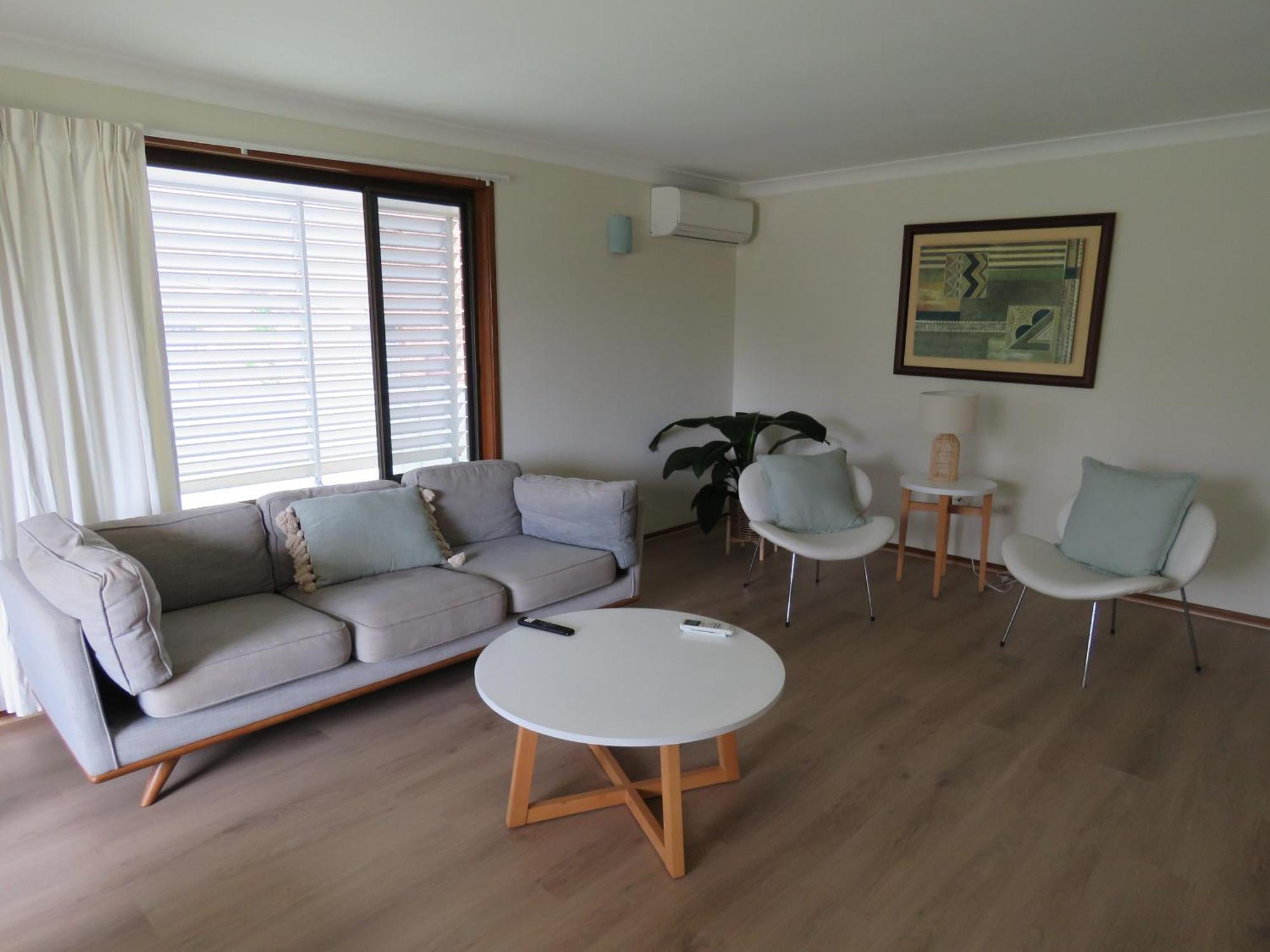 Waterfront House In Currumbin Holiday home *