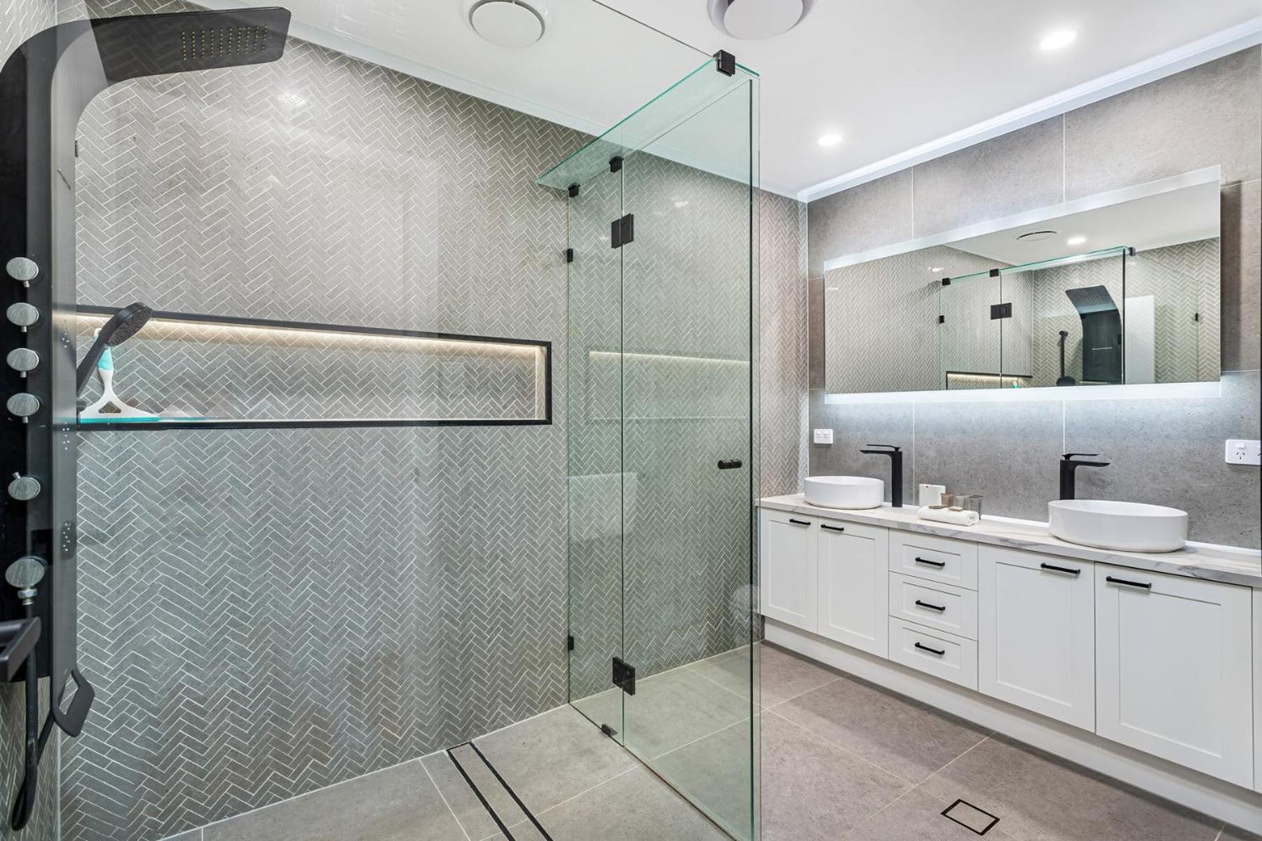 Armrick Seaside Broadbeach *